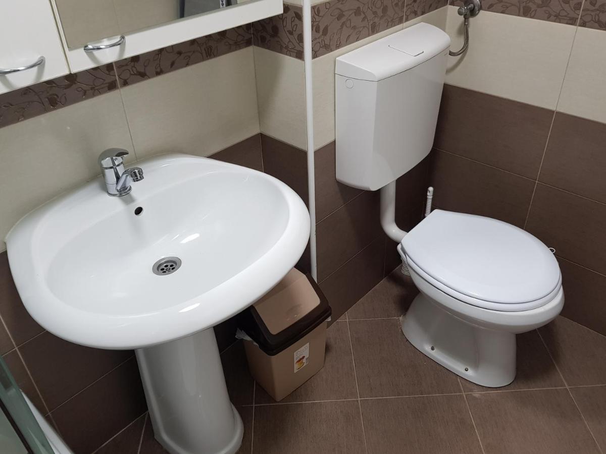 Apartman Kej Blue Free Parking Kraljevo Ngoại thất bức ảnh