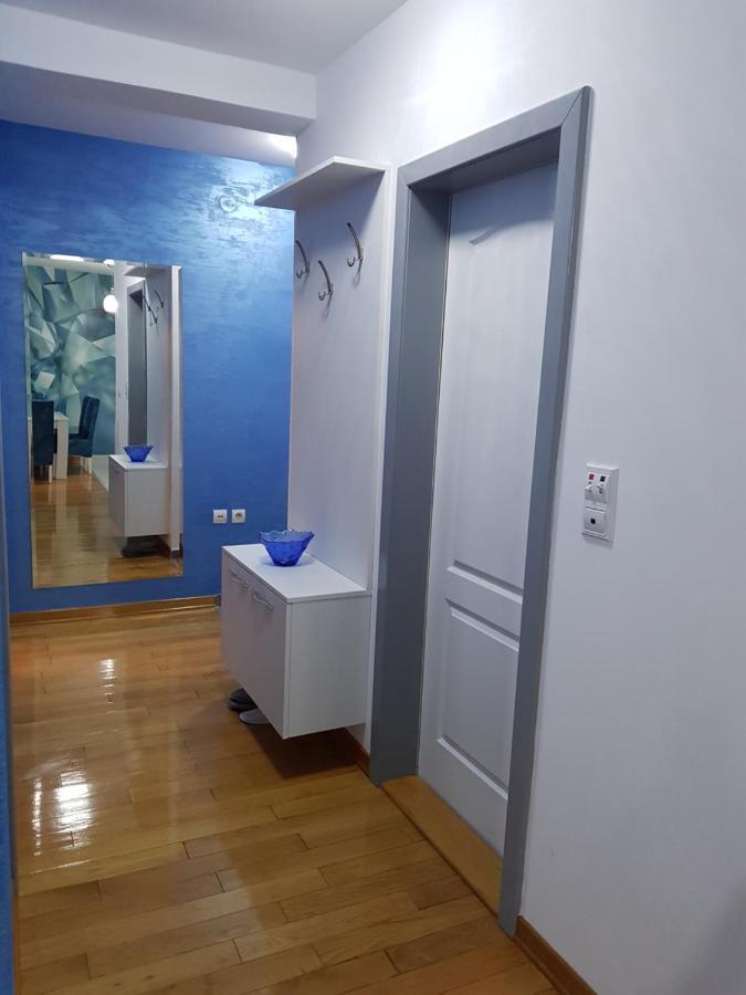 Apartman Kej Blue Free Parking Kraljevo Ngoại thất bức ảnh